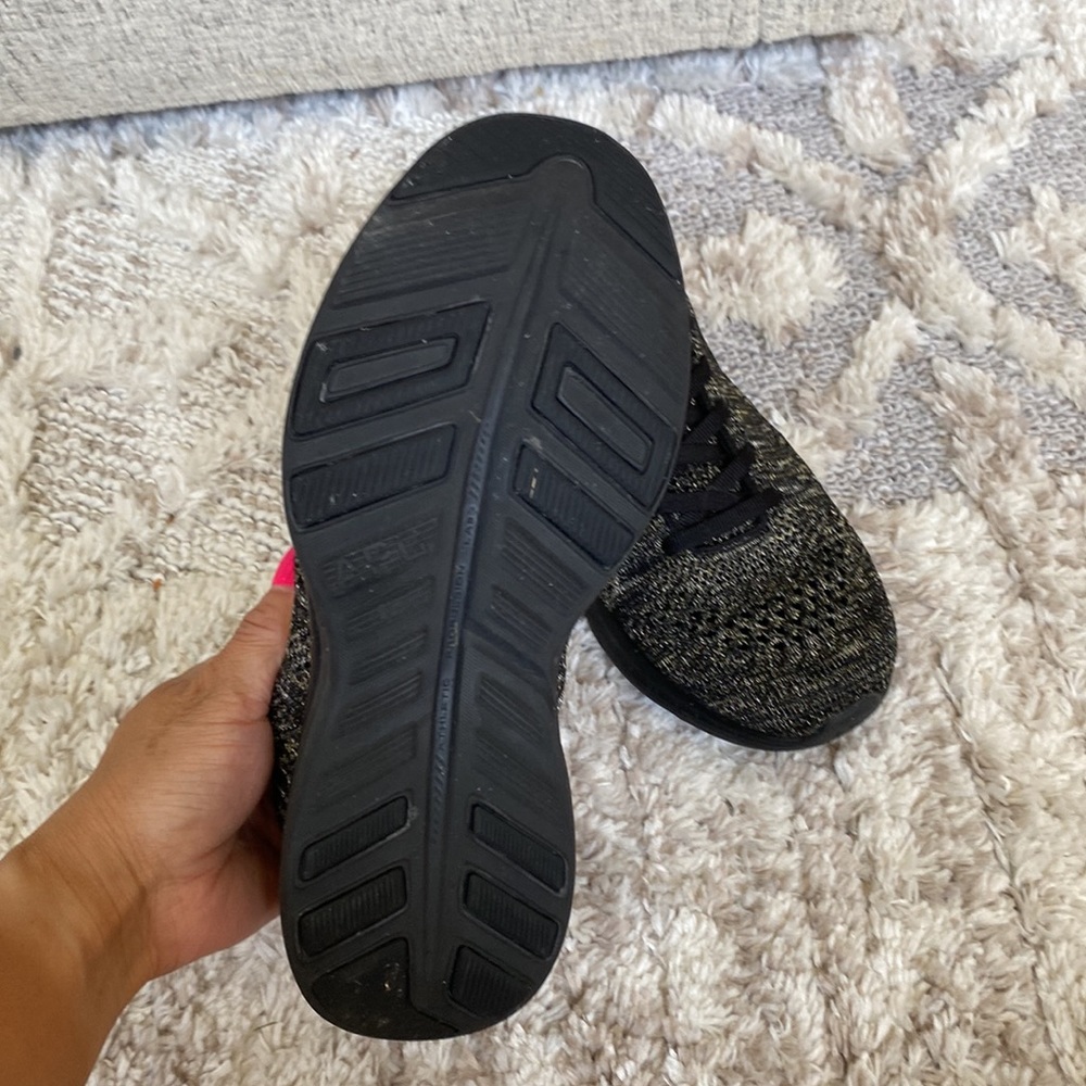 Apl Propelium Blk And Metallic Size 6.5 - image 8